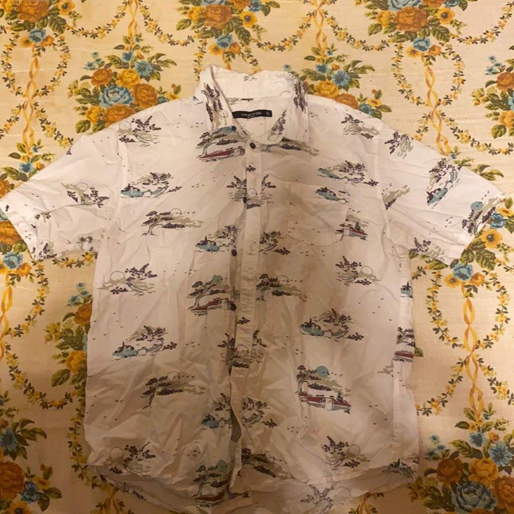 Short sleeve summer button down